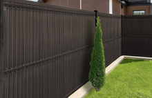 Listwy ogrodzeniowe pionowe szerokie 153 x 250 RD 02 ciemny brąz