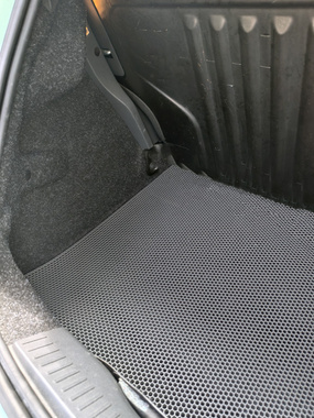  Mata do bagażnika samochodu, łazienki o szerokości 90 cm szary